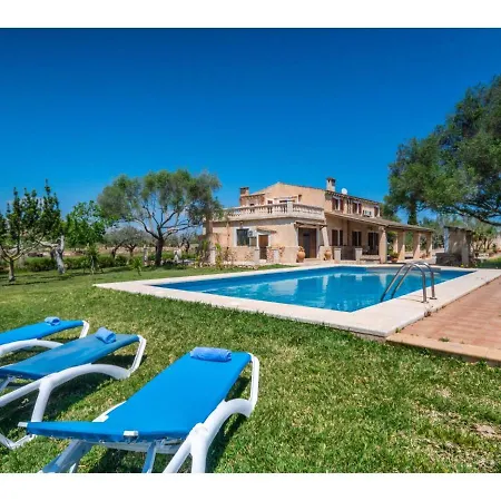 Holiday home Sont Ulari Gran By Interhome *