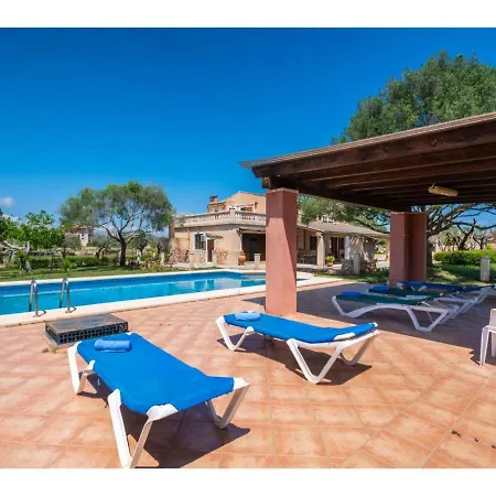 Holiday home Sont Ulari Gran By Interhome