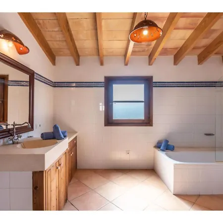 Sont Ulari Gran By Interhome